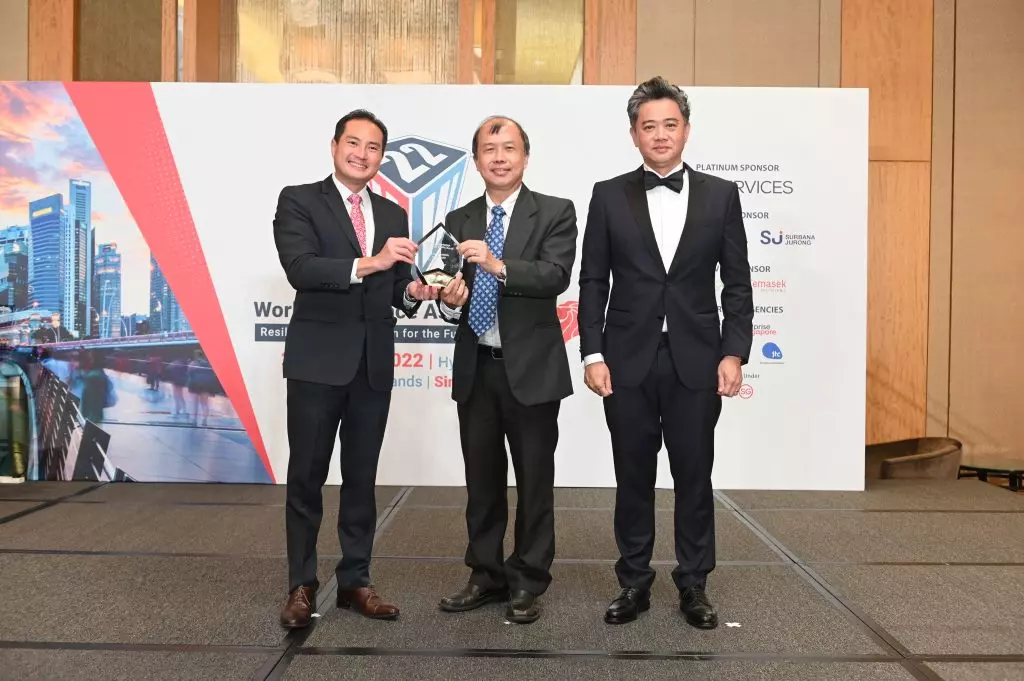 Winner of 2022 FM Professional of the Year Mr Soon Min Sin