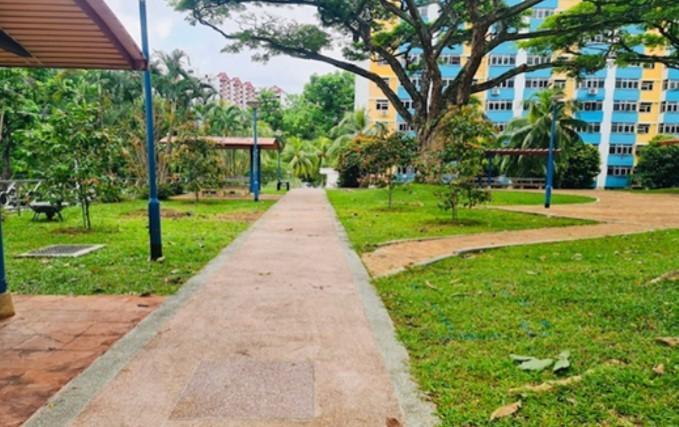 Blk 105A Jln Bt Merah (Before)