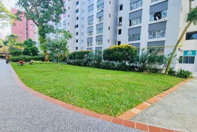 Blk 93 Henderson Rd (Before)